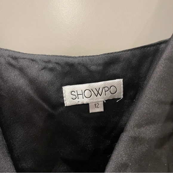 SOLD Showpo Bodysuit With Bow - Picture 3 of 4